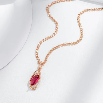 Collar Vintage en Oro Rosa 585 con Circonita Roja en Forma de Rombo — Elegancia para Uso Diario y Ocasiones Especiales